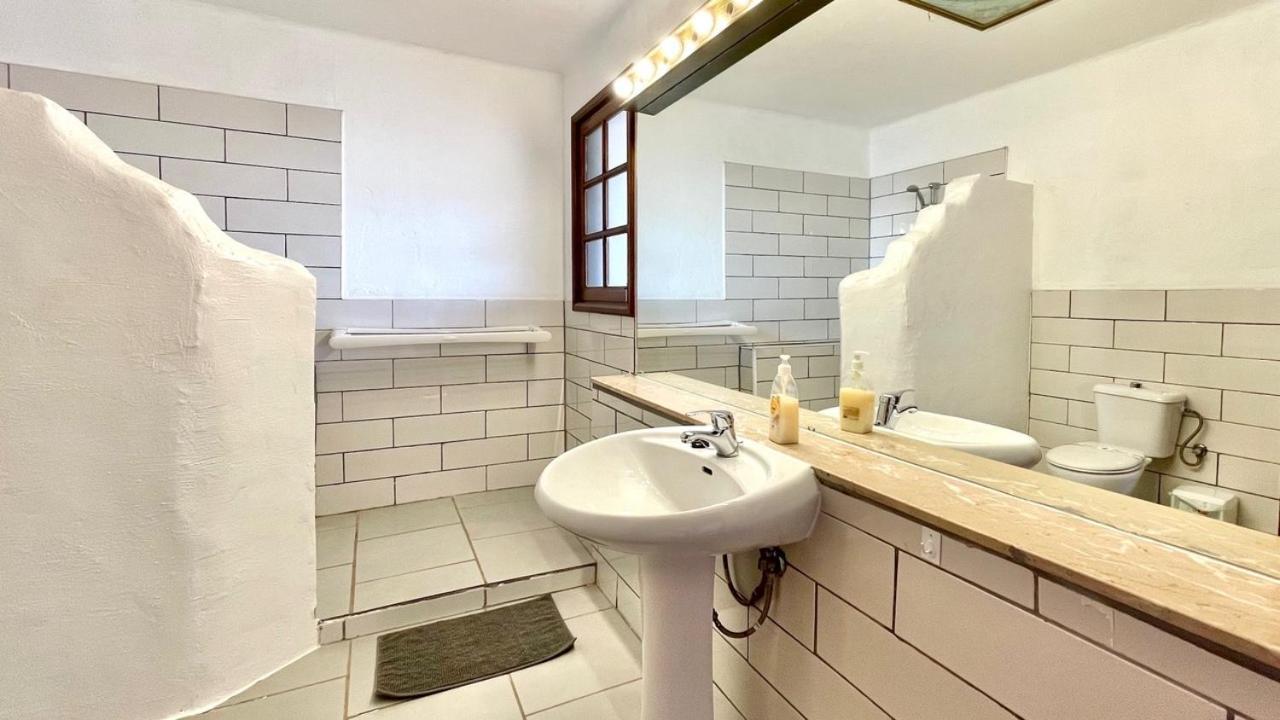 Villa Estefania Плая Бланка Екстериор снимка
