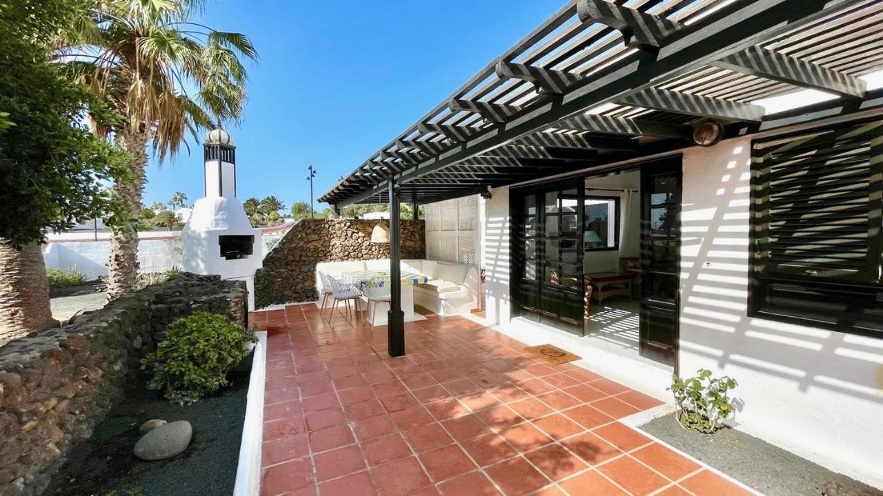 Villa Estefania Плая Бланка Екстериор снимка